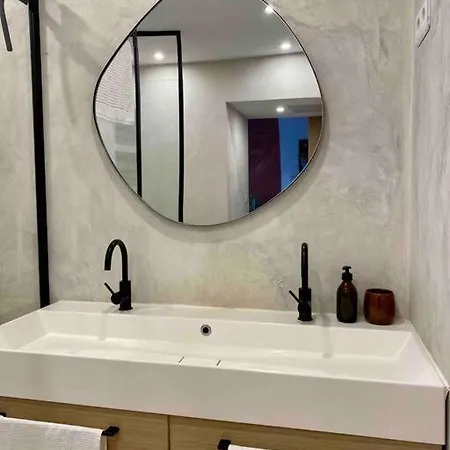 T4 Renove, Clim, Internet & Netflix, Confort Apartment Marseilles